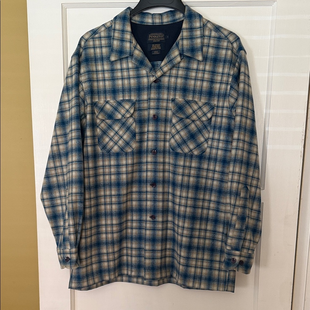 Pendleton Navy and Beige Plaid Shirt Jacket